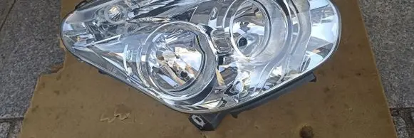 Opel Combo D Headlight/headlamp