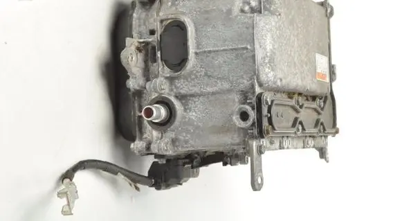 Toyota Auris E210 Voltage converter inverter G920047190