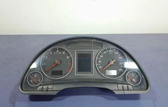 Audi A4 S4 B6 8E 8H Speedometer (instrument cluster) 8E0920900N