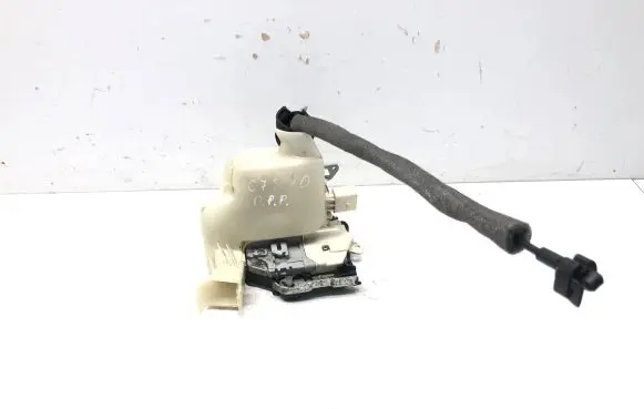 Audi A6 S6 C7 4G Front door lock 8J2837016C