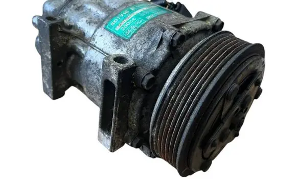 Ford Focus Air conditioning (A/C) compressor (pump) 3M5H19D629HC SD7V16 5857706424