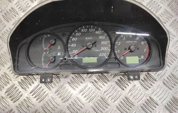 Mazda Premacy Speedometer (instrument cluster) WCCB07B