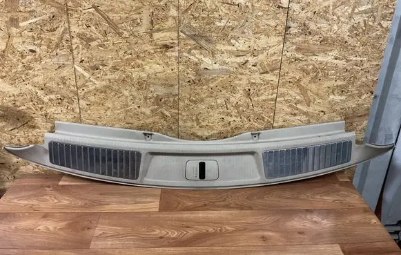 Opel Insignia A Trunk/boot sill cover protection 13222434 2202098
