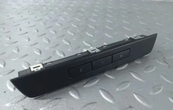 BMW 5 F10 F11 Seat memory switch 9215748