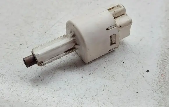 Toyota Corolla Verso E121 Brake pedal sensor switch CS616