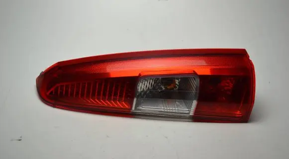 Volvo V70 Rear/tail lights