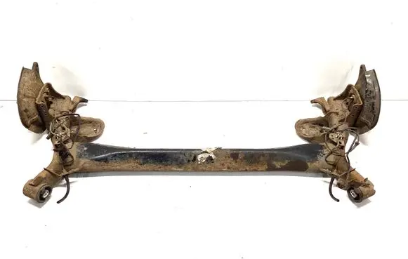 Nissan Qashqai Rear axle beam 