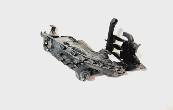 Audi A4 S4 B8 8K Headlight/headlamp mounting bracket 8K0805608A 8K0805608