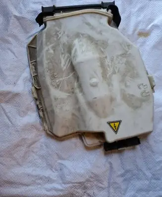 BMW 3 E90 E91 Fuse box cover 7544575
