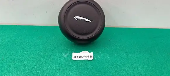 Jaguar XF X260 Airbag cover 3084485