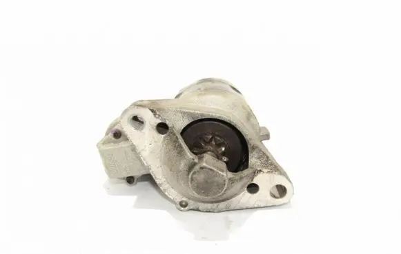 Renault Twingo II Starter motor 8200369521F