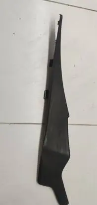 Renault Kadjar Windshield trim 727616371R