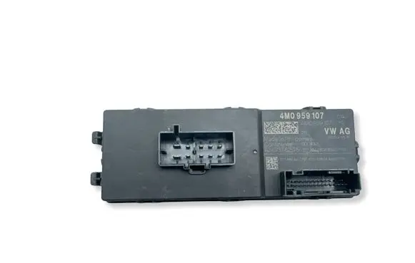 Audi A4 S4 B9 Tailgate/trunk control unit/module 4M0959107