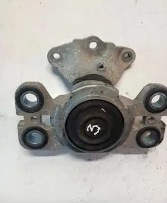 Volvo XC60 Engine mount bracket 31401307