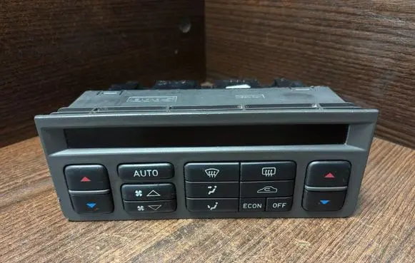 Saab 9-5 Climate control unit 5047592 A069570