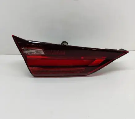 BMW 1 F40 Tailgate rear/tail lights 7450651