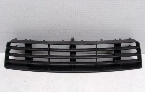 Audi A6 S6 C5 4B Front bumper lower grill 4B0807683F DN12461