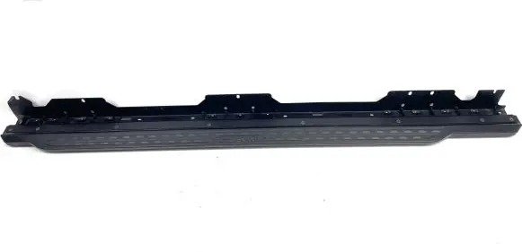 Ram 1500 Side skirt front trim 68502233AA