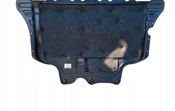 Volkswagen PASSAT B8 Engine splash shield/under tray 3Q0TEILE
