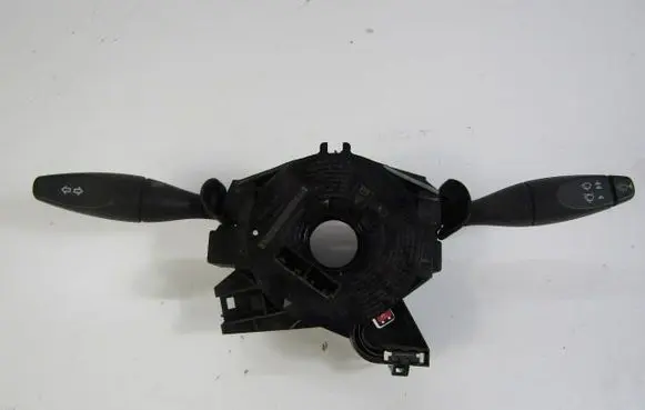Ford Focus Wiper turn signal indicator stalk/switch 