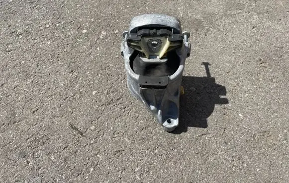 Audi A5 Engine mount bracket 8W0199371C