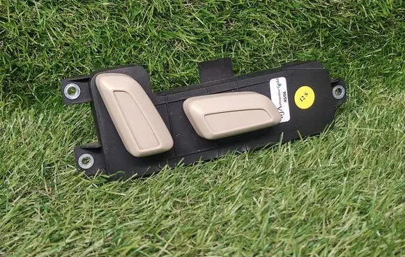 Audi Q7 4L Seat control switch 4L0959748