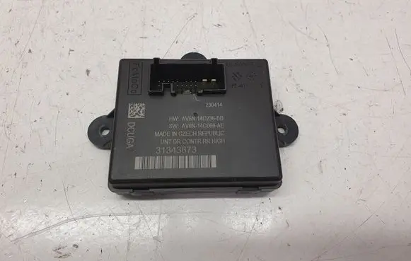 Volvo V40 Door control unit/module AV6N14C236BB 31343873