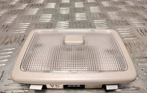 Chevrolet Captiva Rear seat light