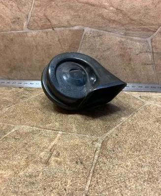 BMW 5 F10 F11 Horn signal 3881157
