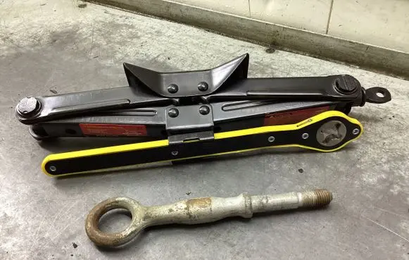 Volvo XC90 Lift Jack 
