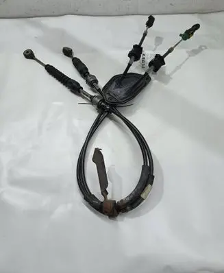 Toyota Avensis T270 Gear shift cable linkage 112102127