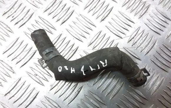 Toyota Yaris Engine coolant pipe/hose