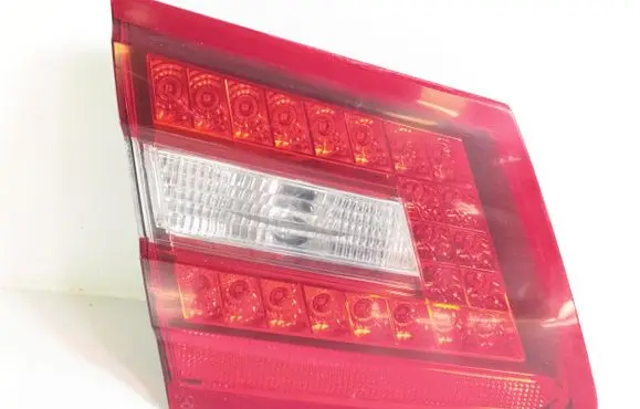 Mercedes-Benz E W212 Tailgate rear/tail lights E12729
