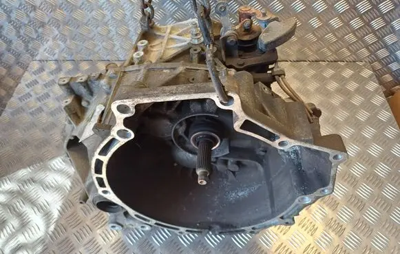 Mazda 5 Manual 6 speed gearbox D2C4B F7L