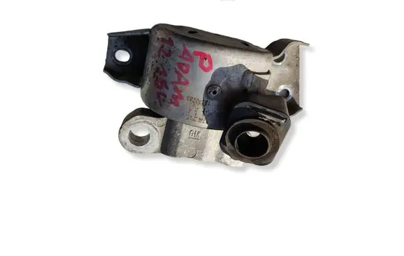 Opel Adam Engine mounting bracket 