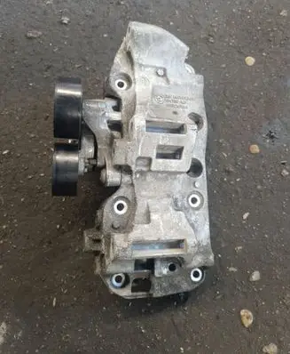 BMW X3 F25 Generator/alternator bracket 1116850686305 11168506863 8506863