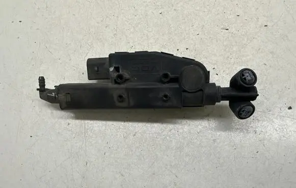 Audi A8 S8 D3 4E Headlight washer spray nozzle 4E0955965A A2C53018511