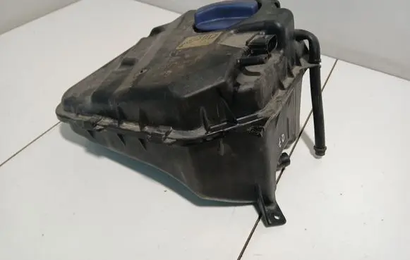 Audi Q7 4L Coolant expansion tank/reservoir 7L0121407E