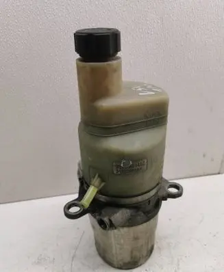 Volvo V50 Power steering pump 31202089AF