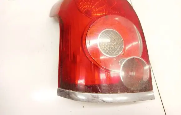 Toyota Avensis T250 Rear/tail lights 