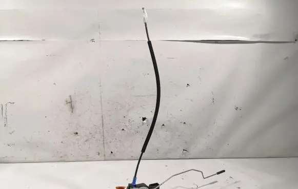 Opel Mokka X Front door lock