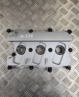 Audi A6 S6 C7 4G Rocker cam cover 06E103472Q