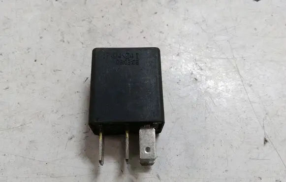 Peugeot Boxer Other relay 46520411