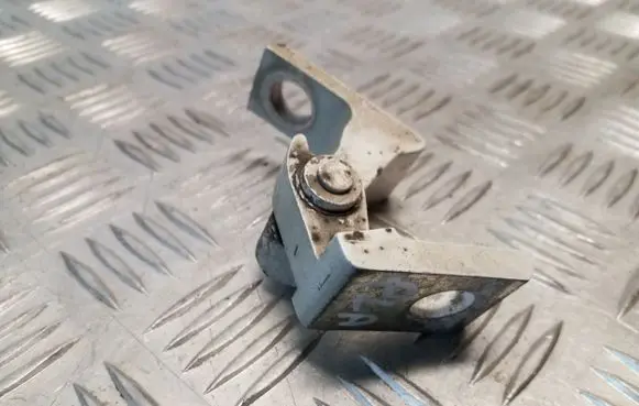 Front door lower hinge