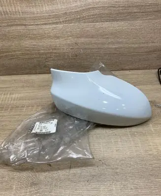 Opel Zafira C Plastic wing mirror trim cover 13300140