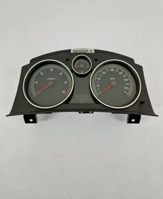 Opel Astra H Speedometer (instrument cluster) 13308999