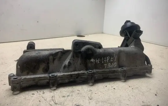 Opel Astra H Intake manifold 8973134590