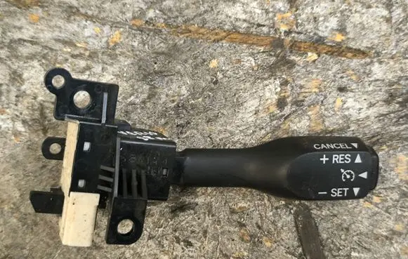 Toyota Corolla Verso AR10 Cruise control stalk 18A174 2942B99