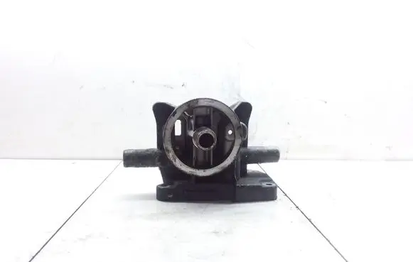 Engine oil radiator