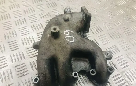 Volkswagen Polo Intake manifold 045123713